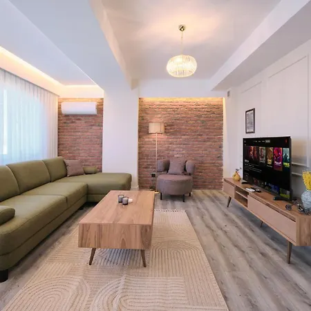 Bsy's Stylish 1br,2br ,3br In Brand New Building * Stambuł