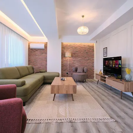 Bsy's Stylish 1br,2br ,3br In Brand New Building * Stambuł