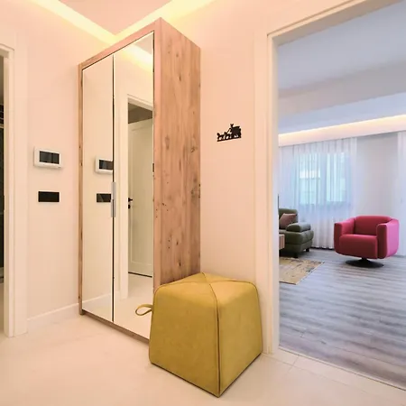 Bsy's Stylish 1br,2br ,3br In Brand New Building