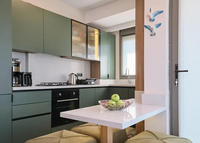 Апартаменты Bsy's Stylish 1br,2br ,3br In Brand New Building