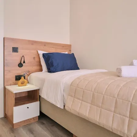 Bsy's Stylish 1br,2br ,3br In Brand New Building *