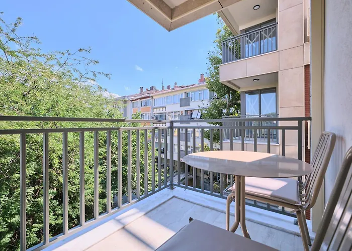 Bsy's Stylish 1br,2br ,3br In Brand New Building 公寓