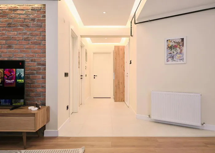 Bsy's Stylish 1br,2br ,3br In Brand New Building Daire *