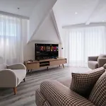 Lägenhet Bsy's Stylish 1br,2br ,3br In Brand New Building