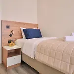 Bsy's Stylish 1br,2br ,3br In Brand New Building *